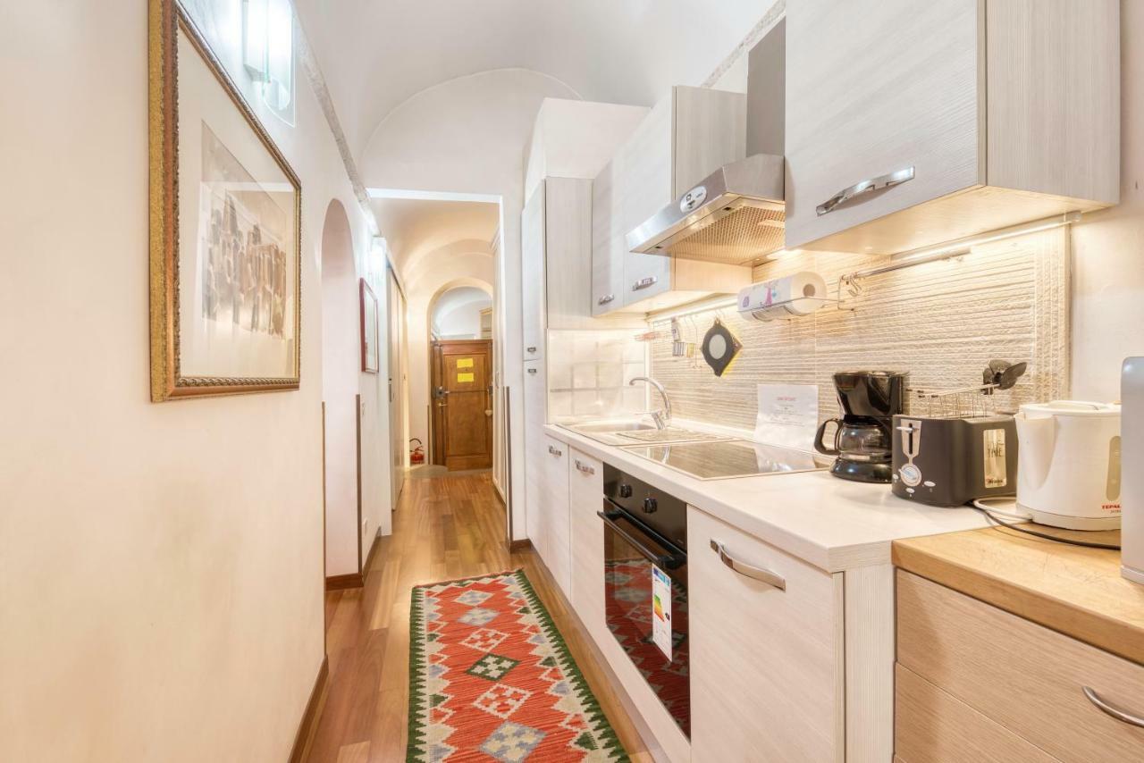 Virgo Apartment Рим Экстерьер фото